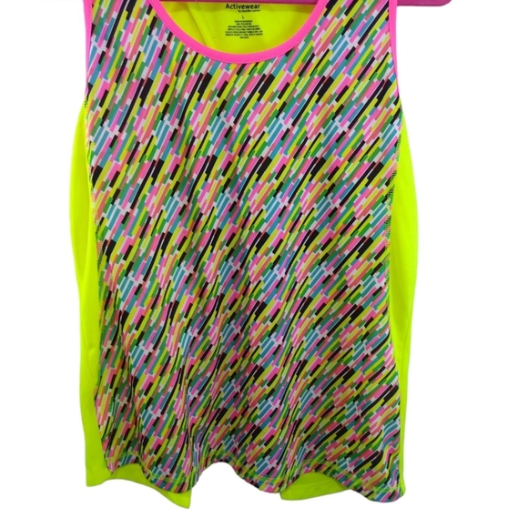 ActiveWear by Jennifer Lauren Top - Picture 1 of 6